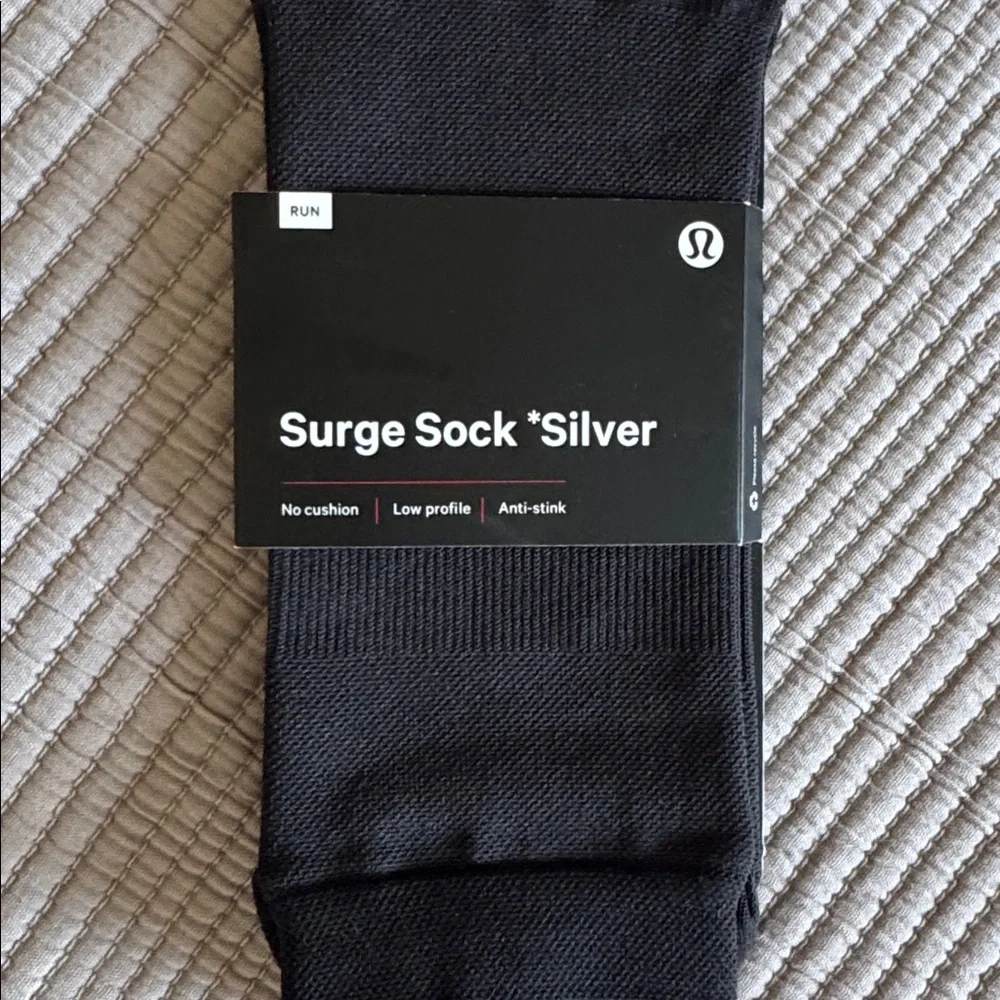 Lululemon Men’s Surge Sock *Silver Size Black M/L NWT